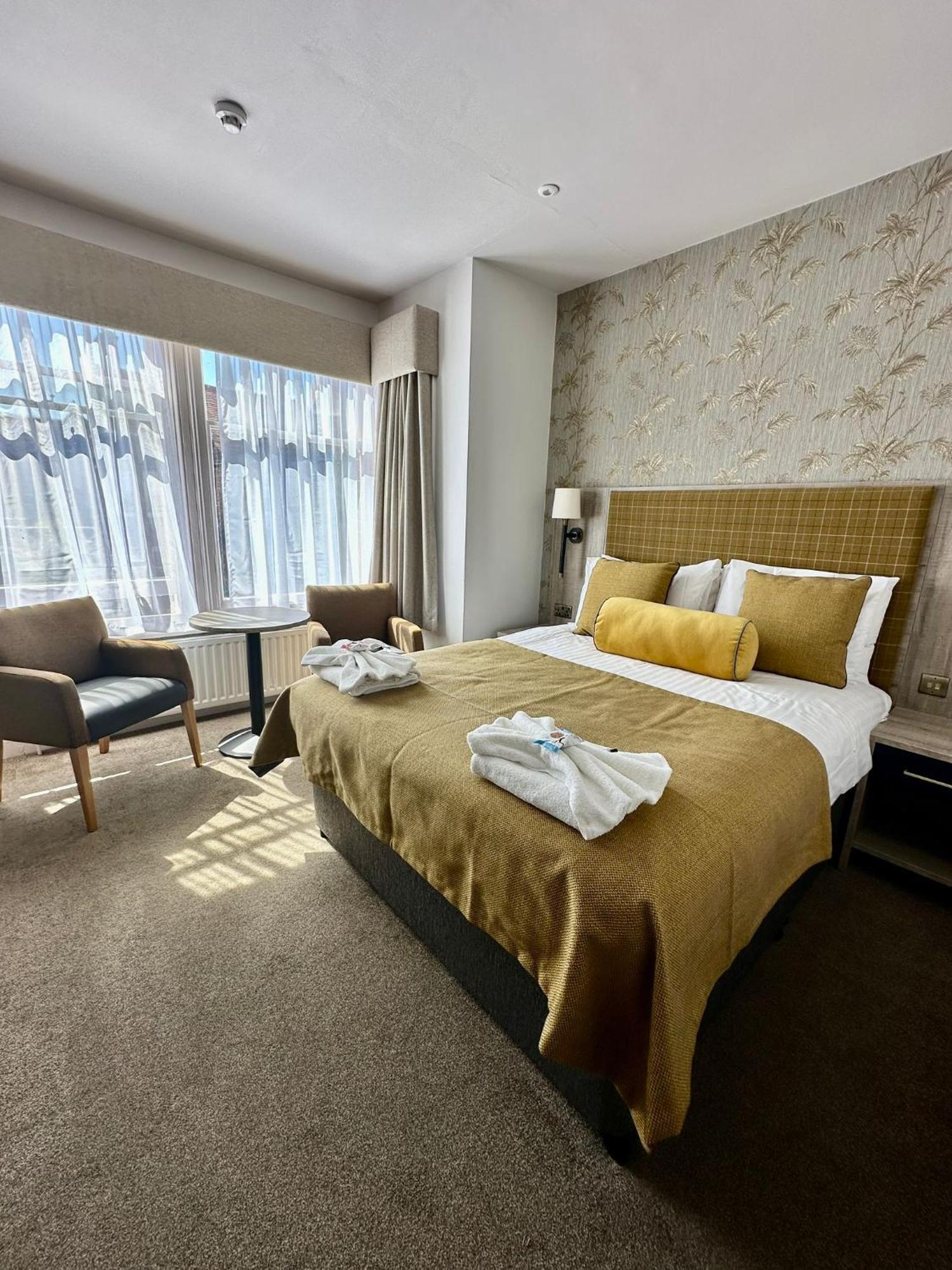 Best Western Brook Hotel Felixstowe Buitenkant foto