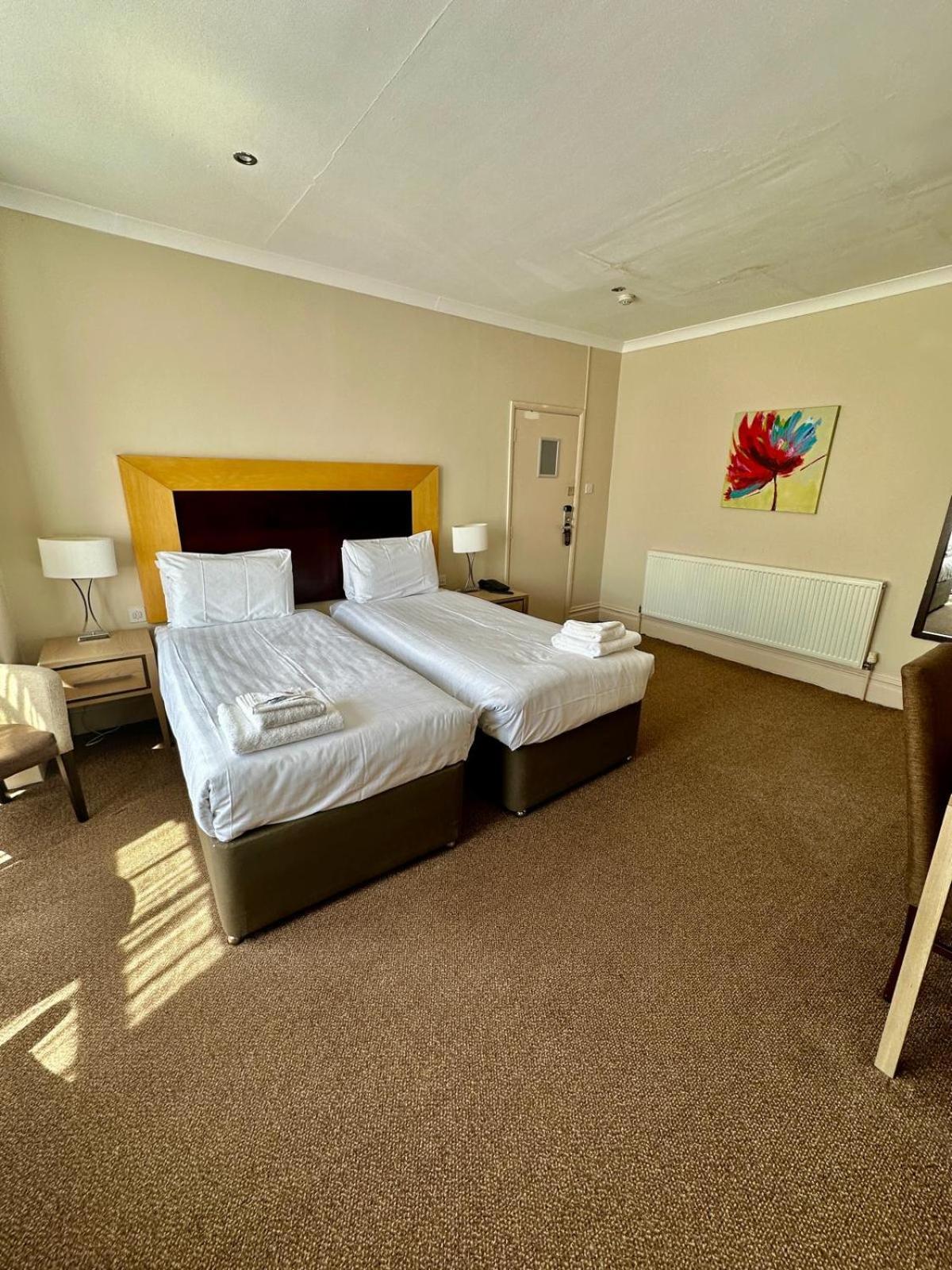 Best Western Brook Hotel Felixstowe Buitenkant foto